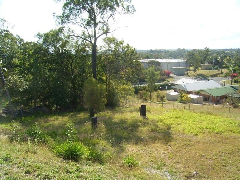 33 FORBES AVENUE, Frenchville QLD 4701