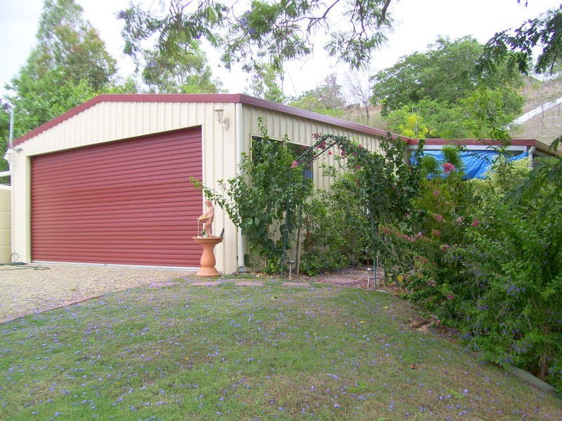 5a Coronation Drive, Mount Morgan QLD 4714