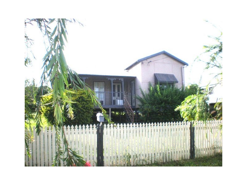 89 James Street, Mount Morgan QLD 4714