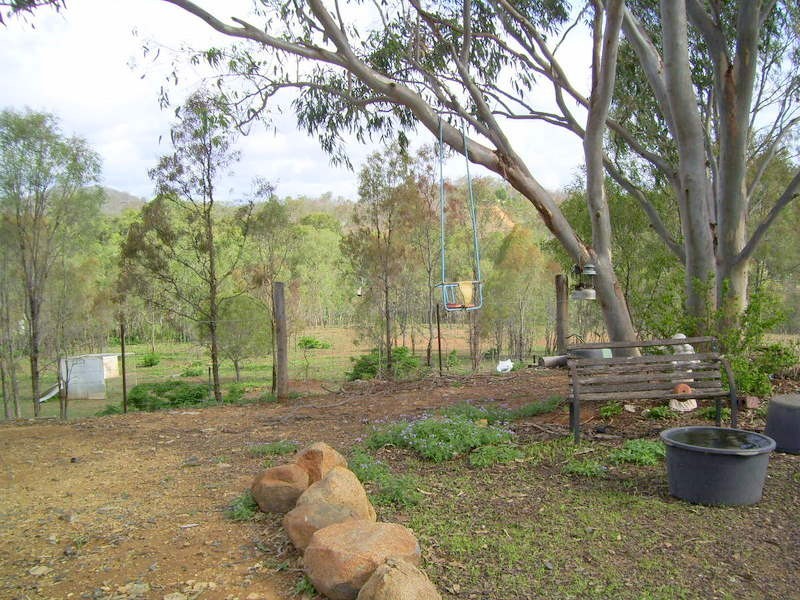 35 Racecourse Road, Mount Morgan QLD 4714