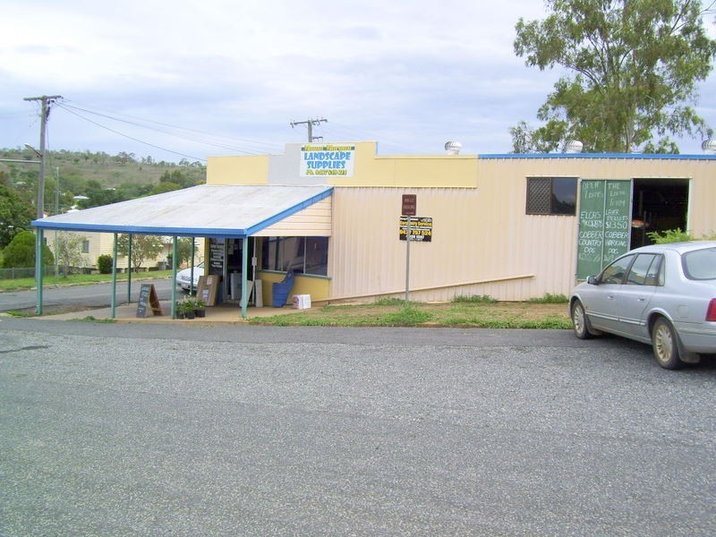 88 East Street, Mount Morgan QLD 4714