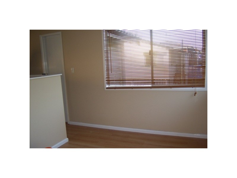 284 Pine St, Berserker QLD 4701