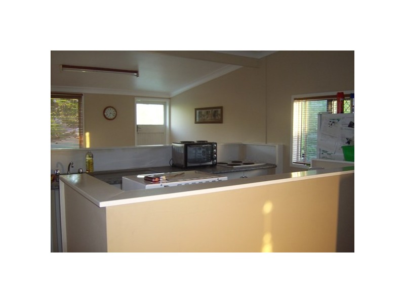 284 Pine St, Berserker QLD 4701