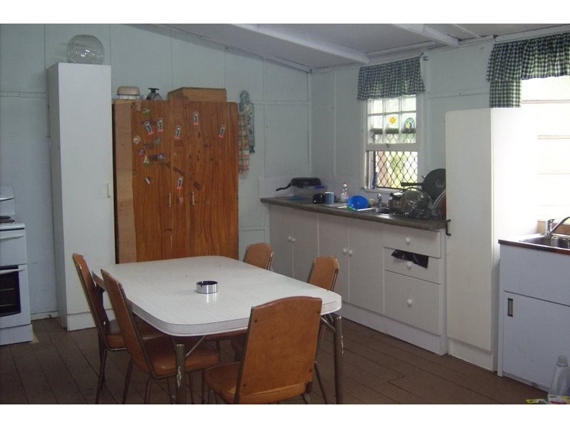 2 Joyce Street, Mount Morgan QLD 4714