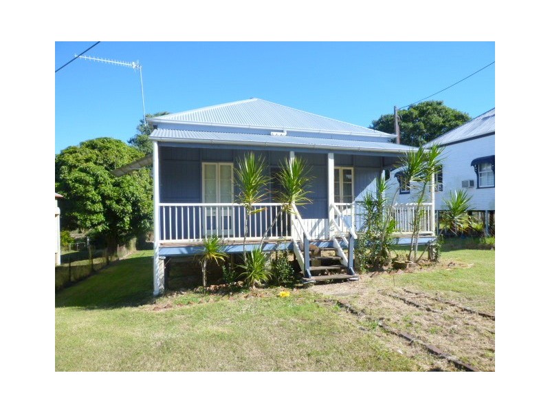 26 James St, Mount Morgan QLD 4714
