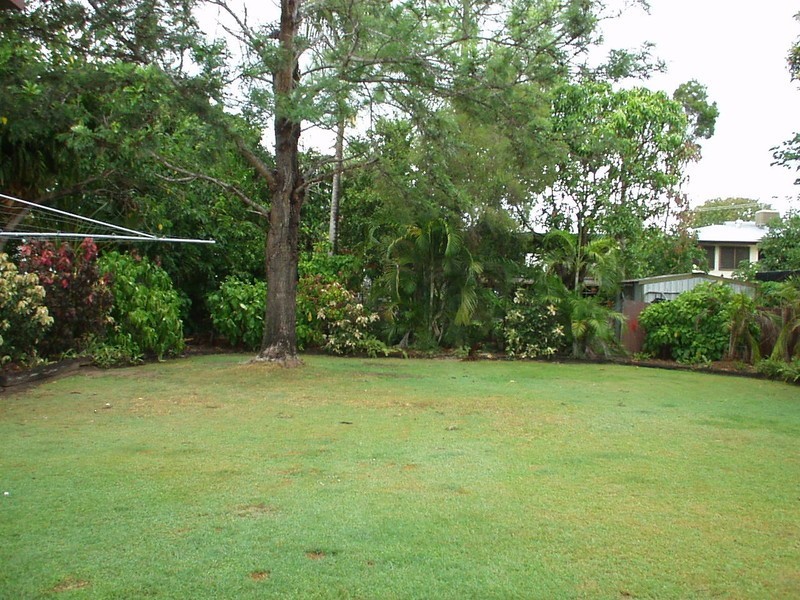 Park Avenue QLD 4701