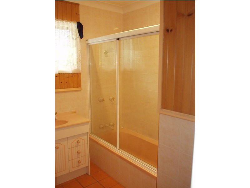 Park Avenue QLD 4701