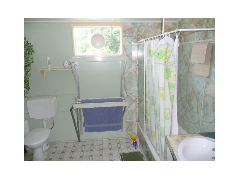 Park Avenue QLD 4701