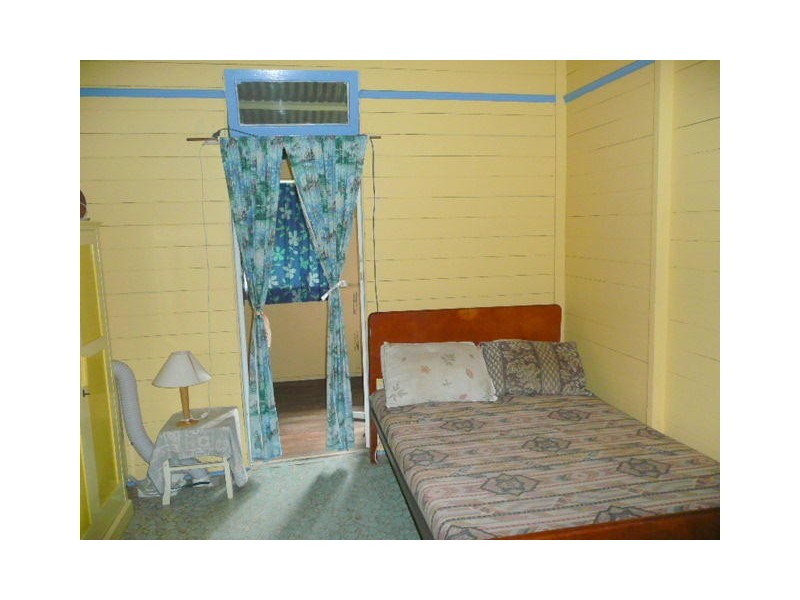 Park Avenue QLD 4701
