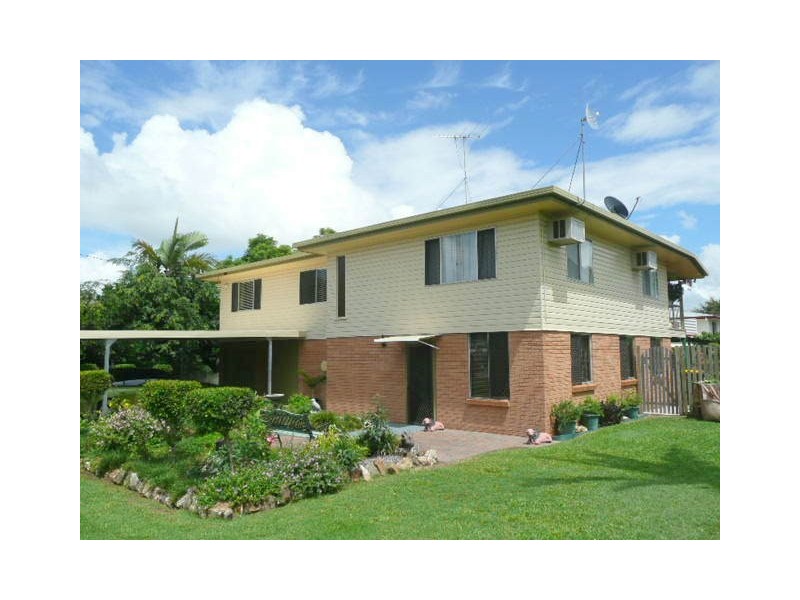 29 Hardy Ave, Park Avenue QLD 4701