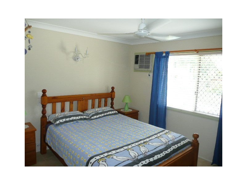 29 Hardy Ave, Park Avenue QLD 4701