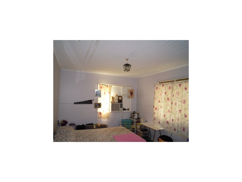 46 James Street, Mount Morgan QLD 4714