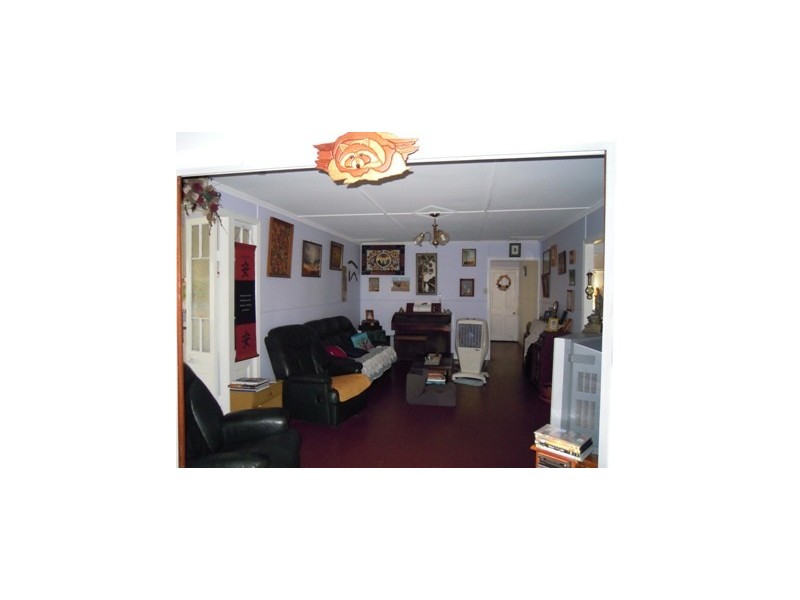 46 James Street, Mount Morgan QLD 4714