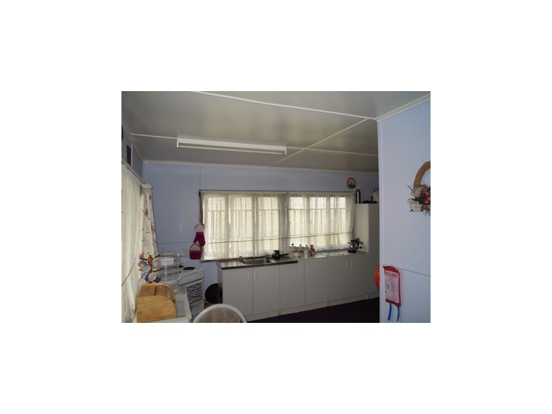 46 James Street, Mount Morgan QLD 4714