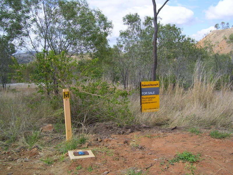 60/61/ Grey Street, Walterhall QLD 4714