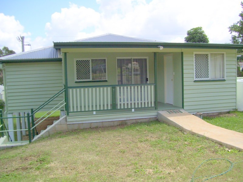 21 James Street, Mount Morgan QLD 4714