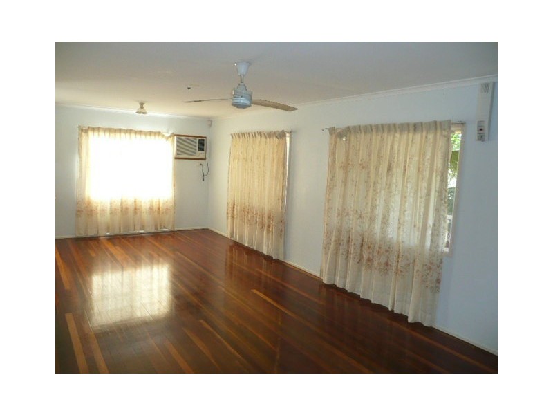 276 Blanchfield Street, Koongal QLD 4701