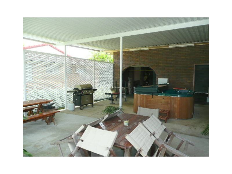 284 Thirkettle Avenue, Frenchville QLD 4701