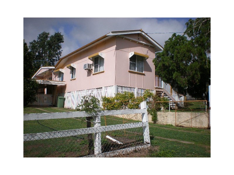 78 Dee Street, Mount Morgan QLD 4714