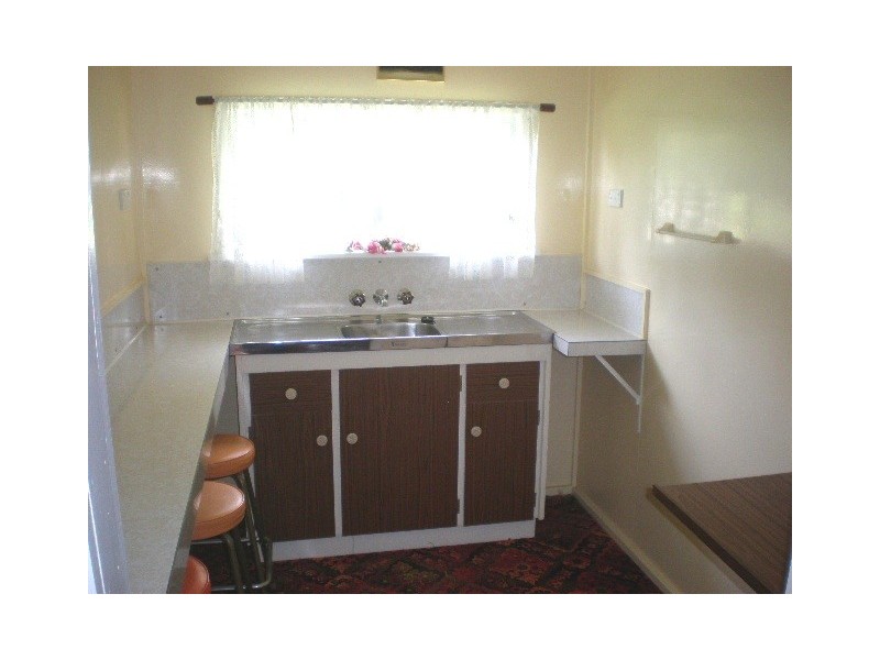 78 Dee Street, Mount Morgan QLD 4714