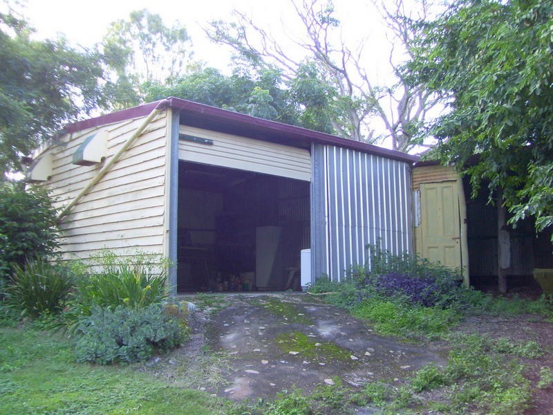 160 East Street, Mount Morgan QLD 4714
