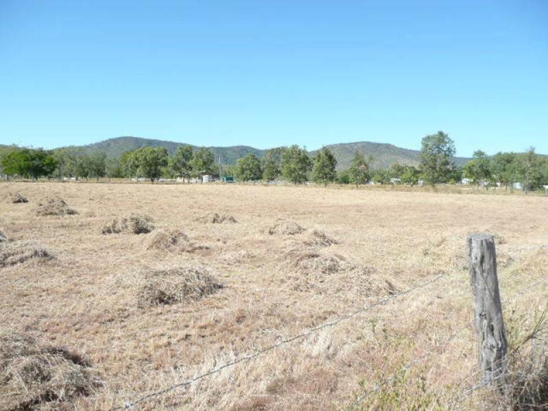 2.5 ac Burnett Highway, Bouldercombe QLD 4702