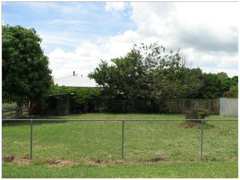 41 Dee Street, Mount Morgan QLD 4714