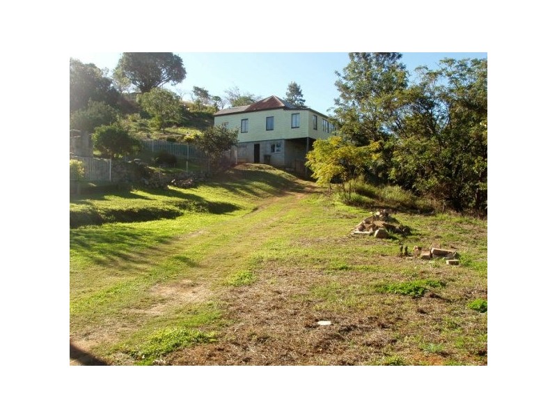 15 Gowdie Street, Mount Morgan QLD 4714