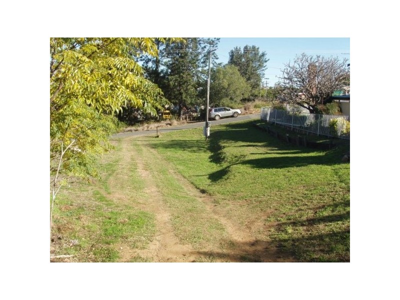 15 Gowdie Street, Mount Morgan QLD 4714