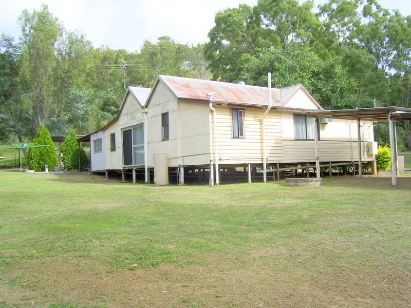12 Central Street, Mount Morgan QLD 4714