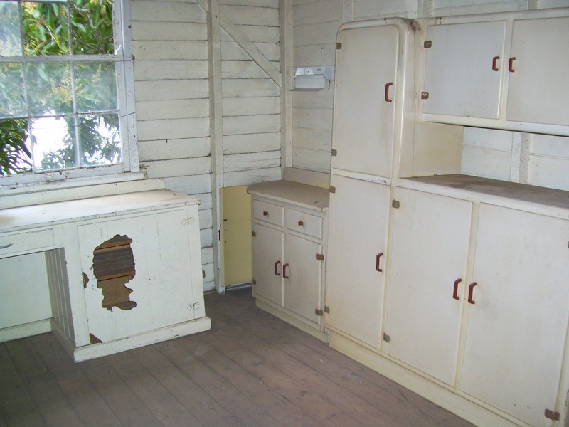 60 Dee Street, Mount Morgan QLD 4714