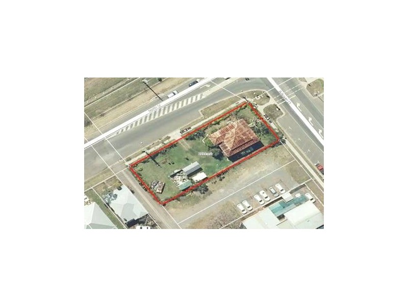 2 BOLSOVER STREET, Rockhampton City QLD 4700