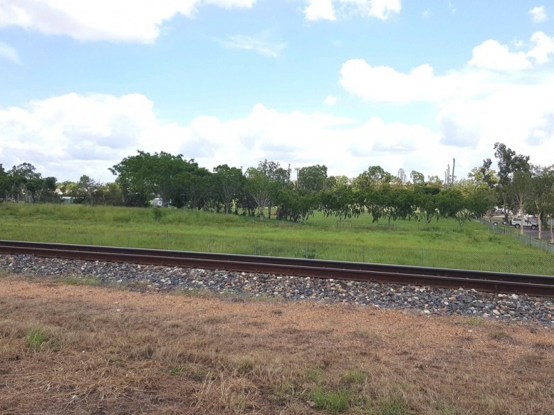 2 BOLSOVER STREET, Rockhampton City QLD 4700