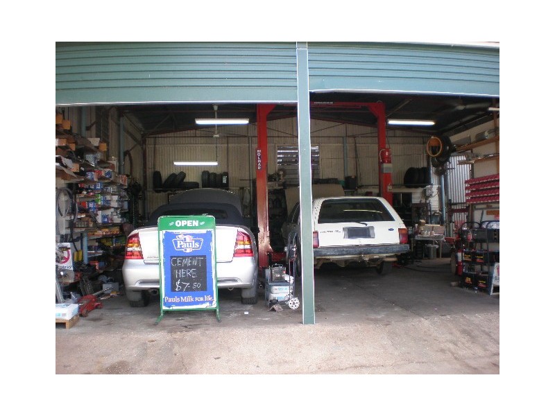 67 James Street, Mount Morgan QLD 4714