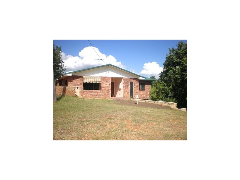 4 Dee Street, Mount Morgan QLD 4714