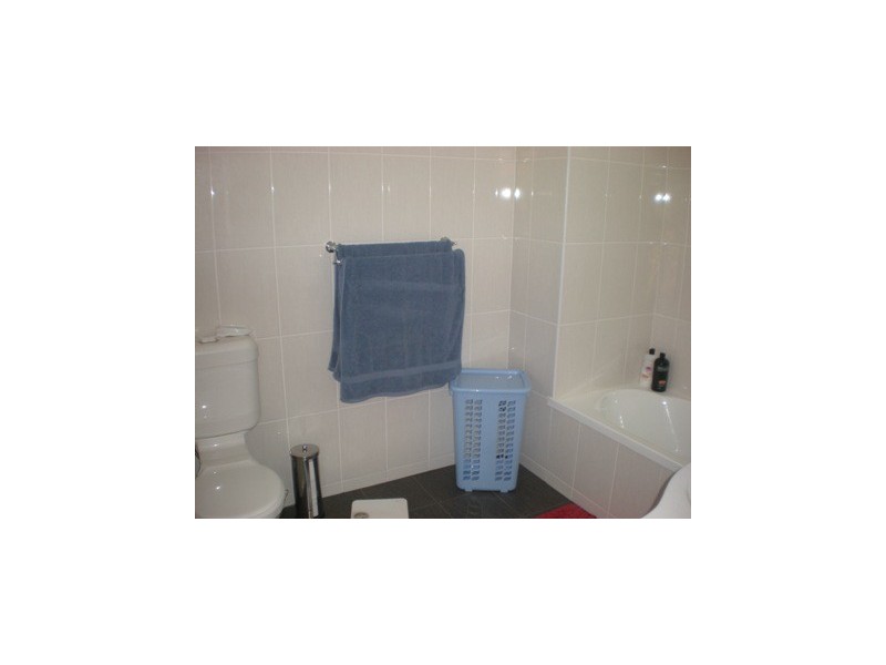 4 Dee Street, Mount Morgan QLD 4714