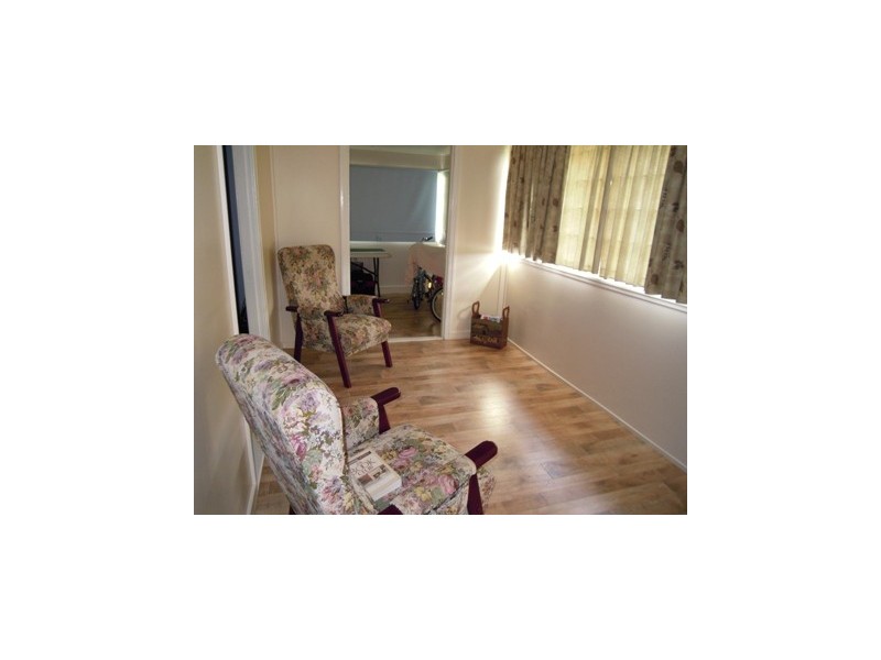 Park Avenue QLD 4701