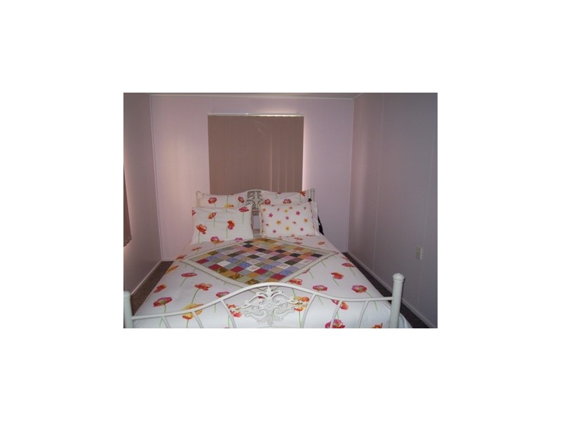 Park Avenue QLD 4701