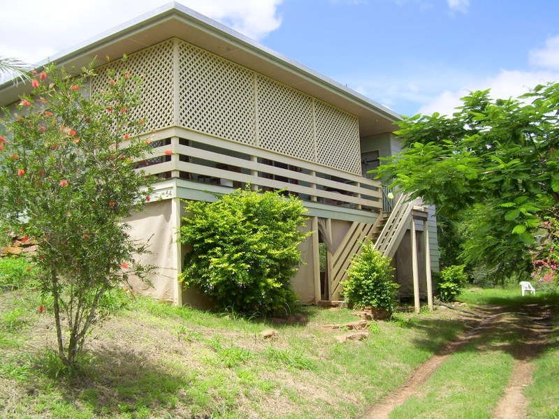 64 Pattison Street, Mount Morgan QLD 4714