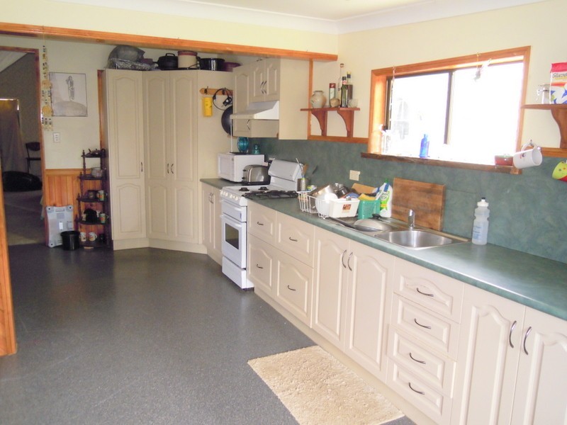 47 Lucas Street, Berserker QLD 4701