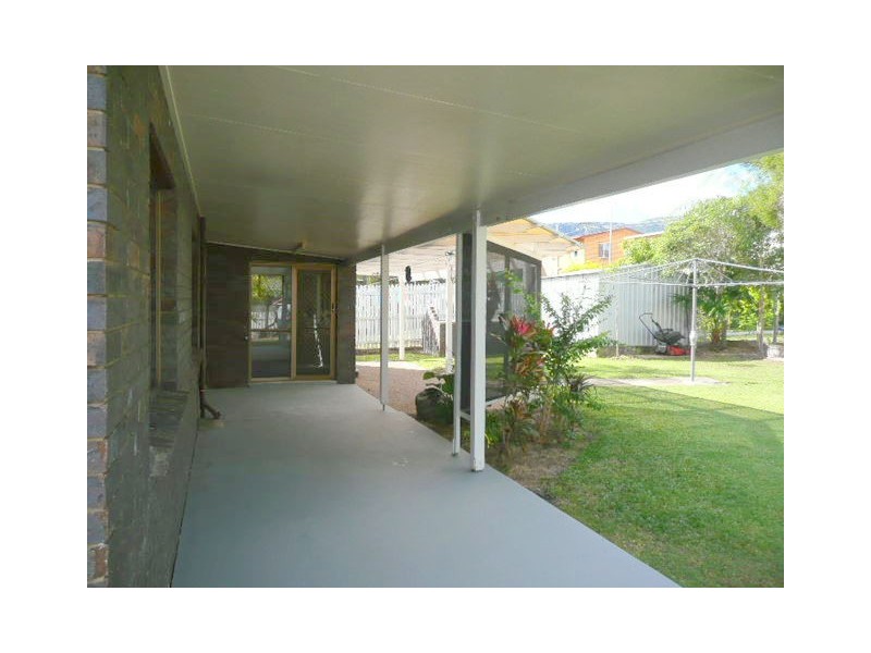 2 Gott Street, Koongal QLD 4701