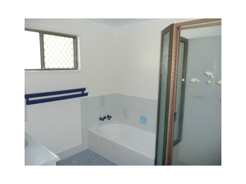2 Gott Street, Koongal QLD 4701