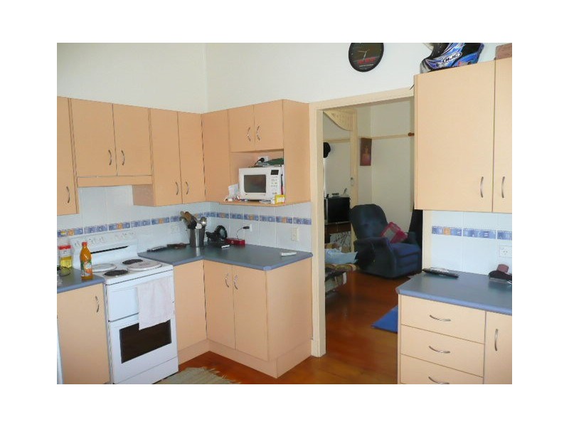 18 Jardine St, Wandal QLD 4700