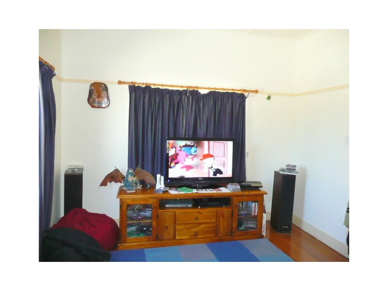 18 Jardine St, Wandal QLD 4700