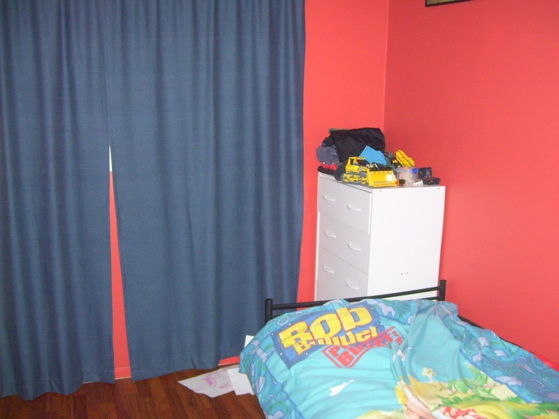 8 Cornes Street, Mount Morgan QLD 4714