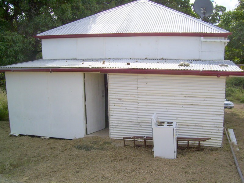 2 Lester Street, Mount Morgan QLD 4714