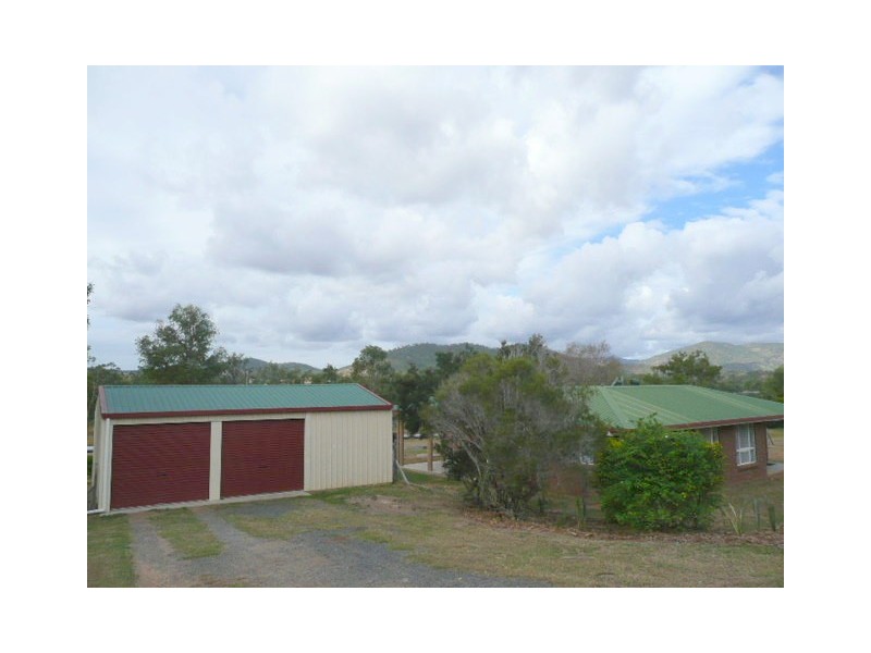 137 Emmerson Drive, Glenlee QLD 4711