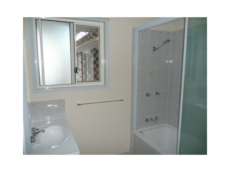 137 Emmerson Drive, Glenlee QLD 4711