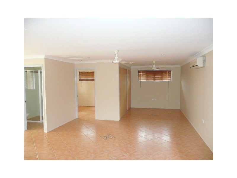 137 Emmerson Drive, Glenlee QLD 4711