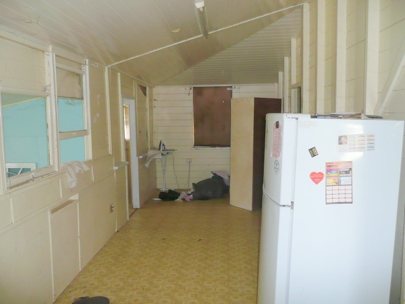 48 Hall Street, Mount Morgan QLD 4714